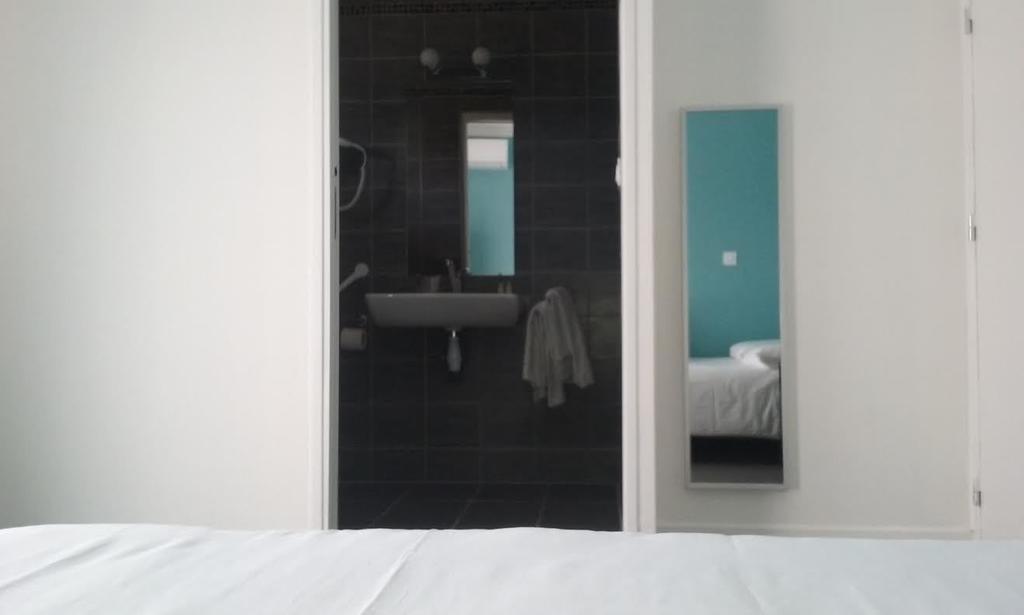 Hotel Bleu Azur อาร์เจเลส-ซัวร์-แมร์ ห้อง รูปภาพ